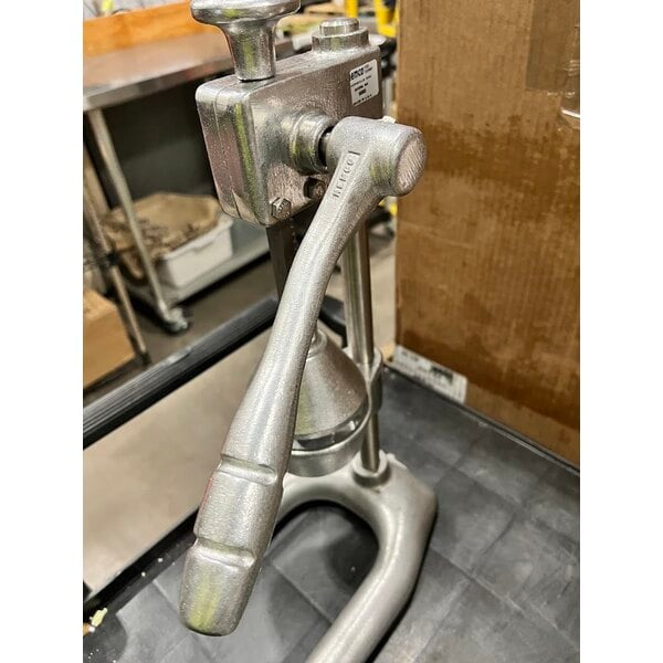 Scratch and Dent Nemco 55850 Manual Heavy Duty Easy Citrus Juicer