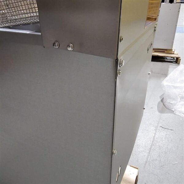 Scratch and Dent Vulcan LG400-1 45-50 lb. Natural Gas Floor Fryer - 120,000 BTU