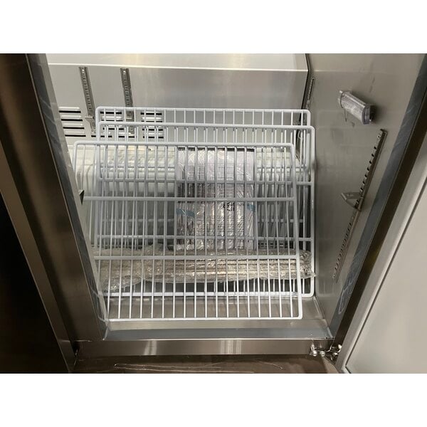 Scratch and Dent MainStreet Equipment 70" Mega Top 3 Door Refrigerated Sandwich Prep Table