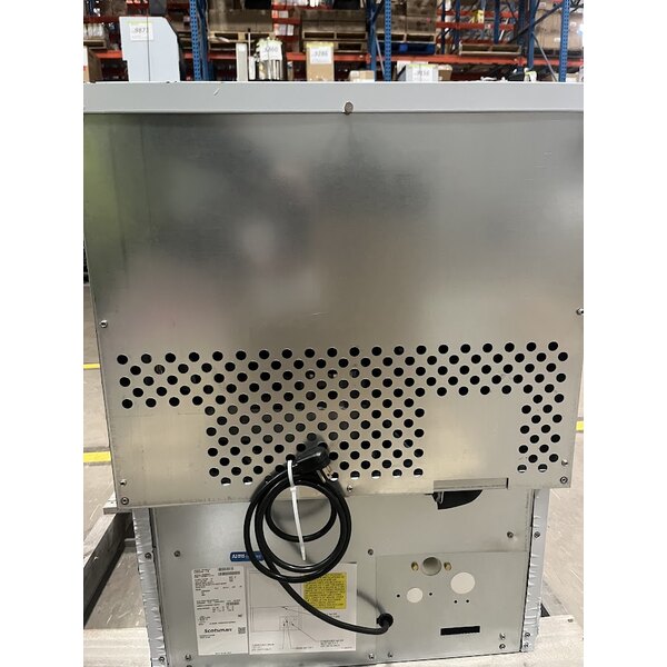 Scratch and Dent Scotsman UN324A-1 24" Air Cooled Undercounter Nugget Ice Machine - 340 lb.