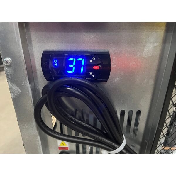 Scratch and Dent Avantco AU-48R 48" Undercounter Refrigerator