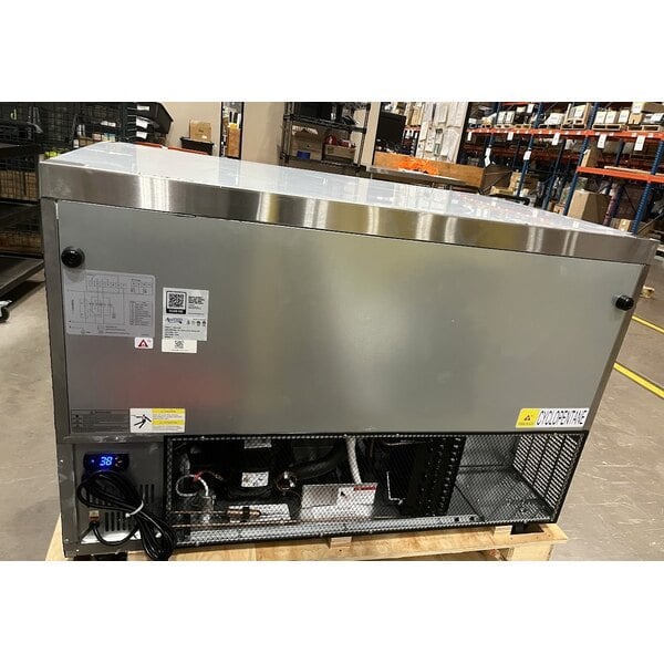 Scratch and Dent Avantco AU-48R 48" Undercounter Refrigerator