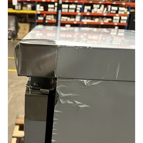 Scratch and Dent Avantco AU-48R 48" Undercounter Refrigerator