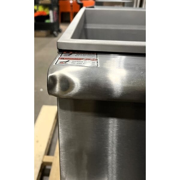 Scratch and Dent Avantco F5-ES-N 65-70 lb. Natural Gas Stainless Steel Floor Fryer - 100,000 BTU