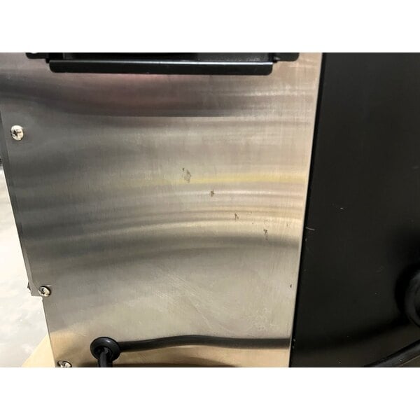 Scratch and Dent Avantco ZUC-36F-HC 36" Front Breathing Undercounter Freezer