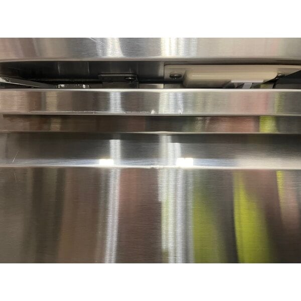 Scratch and Dent Avantco ZUC-36F-HC 36" Front Breathing Undercounter Freezer