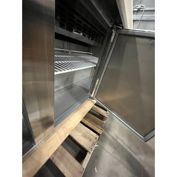 Scratch and Dent Avantco SS-PT-71-HC 70" 3 Door Stainless Steel Refrigerated Sandwich Prep Table