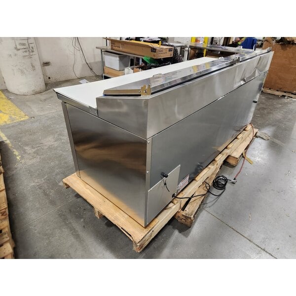 Scratch and Dent True TPP-AT2-93-HC 93 1/2" 3 Door Refrigerated Pizza Prep Table with 2 Lids