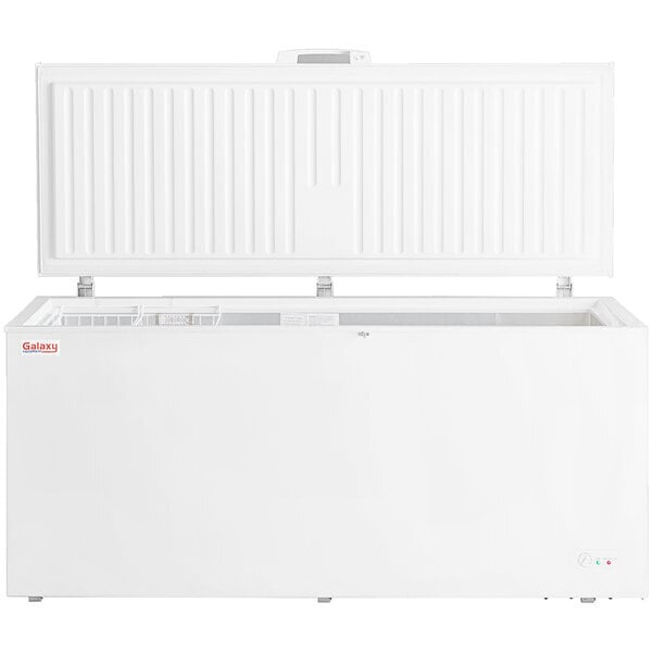 Scratch and Dent Galaxy CF20HC Commercial Chest Freezer - 19.4 cu. ft.