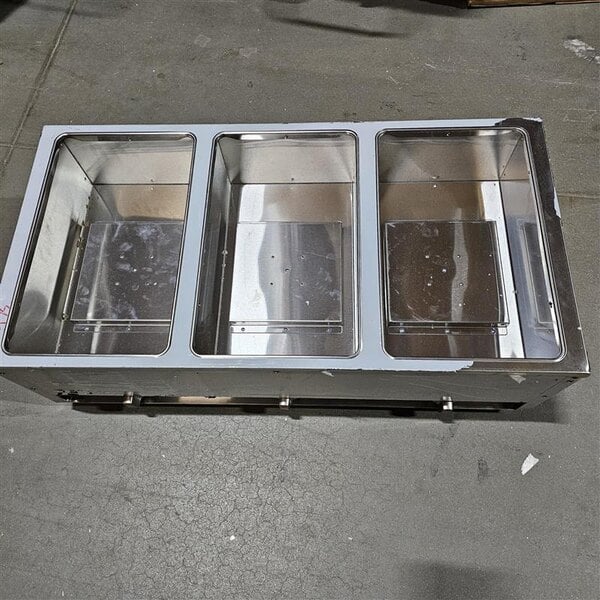 Scratch and Dent ServIt GST-3WE-LP Three Pan Open Well Liquid Propane Steam Table with Undershelf - 10,500 BTU