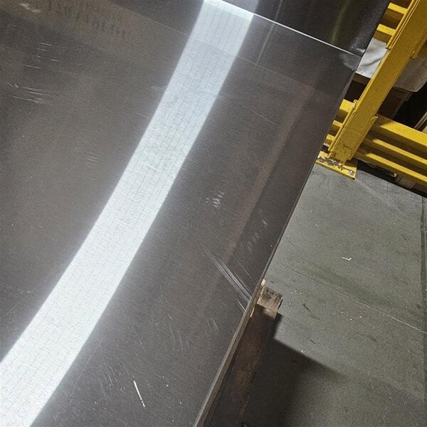 Scratch and Dent Avantco SS-WT-36F-HC 36" Two Door Worktop Freezer with 3 1/2" Backsplash