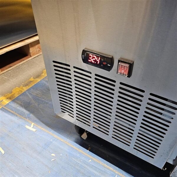 Scratch and Dent Avantco SS-WD-3R 93" Stainless Steel Extra Deep Worktop Refrigerator with 3 1/2" Backsplash