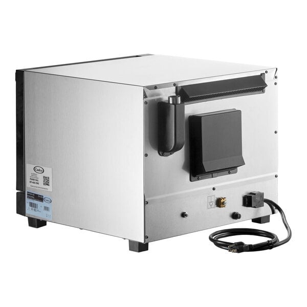 Scratch and Dent Cadco Roberta OV-003 3-Shelf Quarter Size Medium-Duty Manual Countertop Convection Oven - 120V