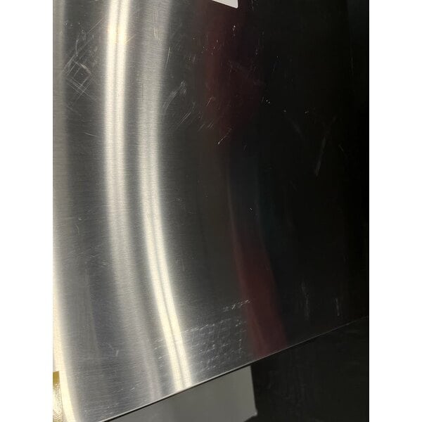 Scratch and Dent Cadco Roberta OV-003 3-Shelf Quarter Size Medium-Duty Manual Countertop Convection Oven - 120V