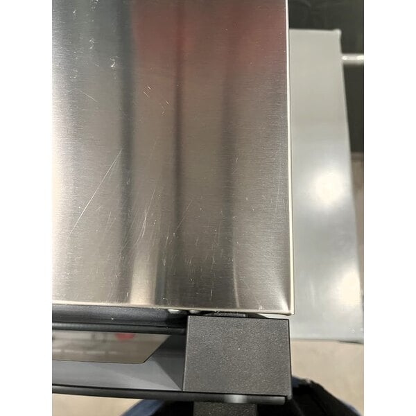 Scratch and Dent Cadco Lisa OV-013 3-Shelf Half Size Medium-Duty Manual Countertop Convection Oven - 120V