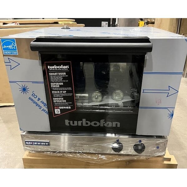 Scratch and Dent Moffat E22M3 Turbofan Single Deck Half Size Electric Convection Oven with Mechanical Controls, 1.5 Cu. Ft. - 110-120V, 1 Phase, 1.5 kW