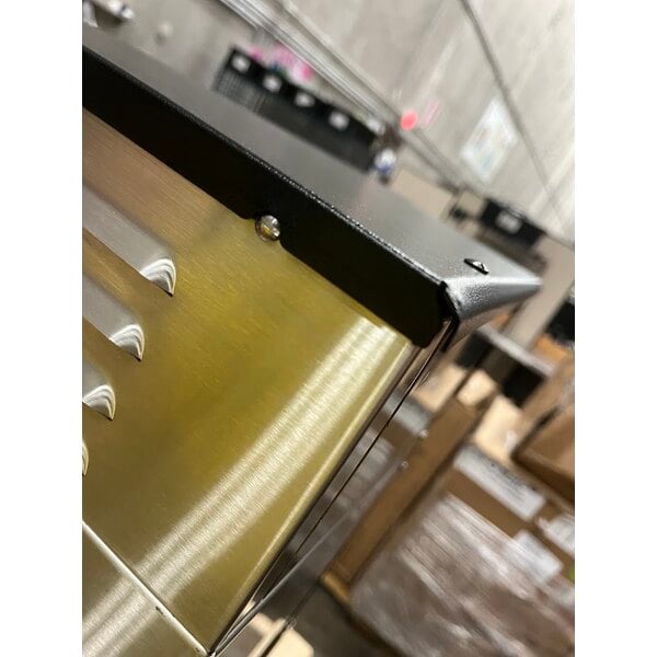 Scratch and Dent Bunn 63000.0100 Infusion Series Platinum Pro ITCB-DV HV Automatic Coffee and Tea Brewer - 120/208-240V, 1,700W