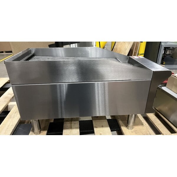 Scratch and Dent Vollrath CBGMD-12 12" Medium-Duty Radiant Charbroiler - 40,000 BTU