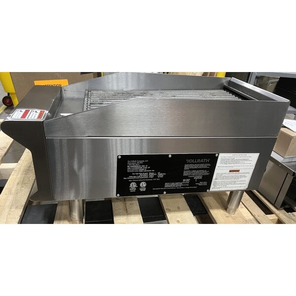 Scratch and Dent Vollrath CBGMD-12 12" Medium-Duty Radiant Charbroiler - 40,000 BTU