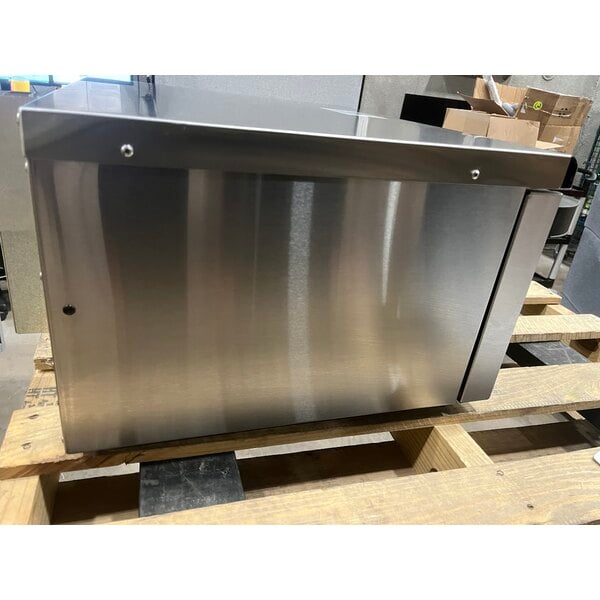 Scratch and Dent Cadco VariKwik VK-120 Stainless Steel Countertop High-Speed Oven with Touchscreen - 1,920W, 120V