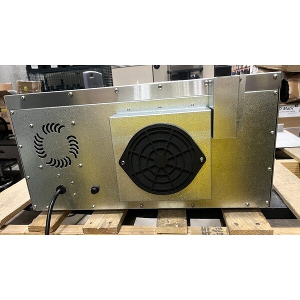 Scratch and Dent Cadco VariKwik VK-120 Stainless Steel Countertop High-Speed Oven with Touchscreen - 1,920W, 120V