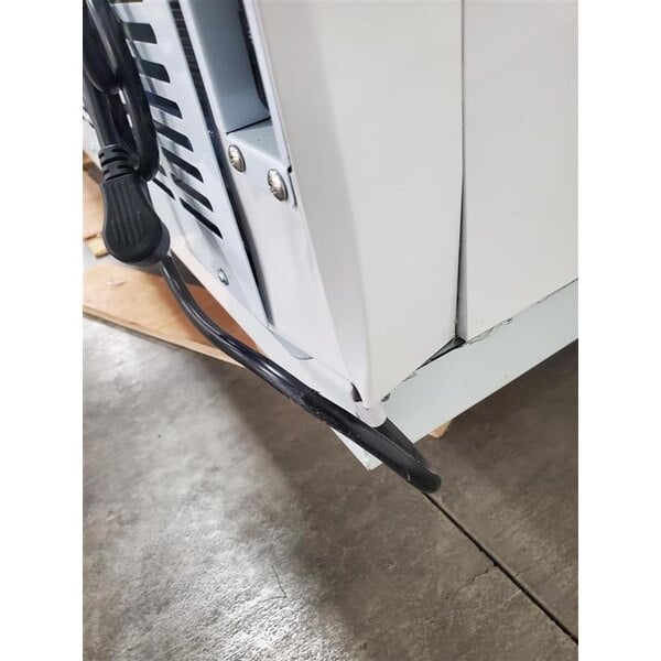 Scratch and Dent Avantco CPW-88-HC 88 3/4" 16 Tub White Deluxe Ice Cream Dipping Cabinet