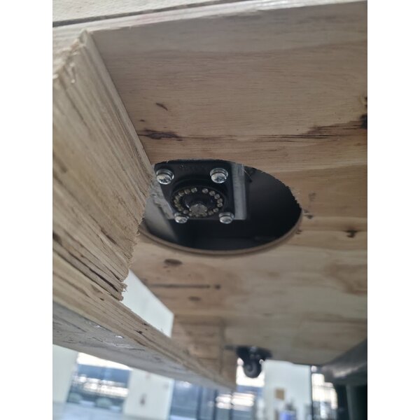 Scratch and Dent Avantco HAC-51-W 47 3/16" White Horizontal Air Curtain Merchandiser with 1 Shelf and LED Lighting - 115V