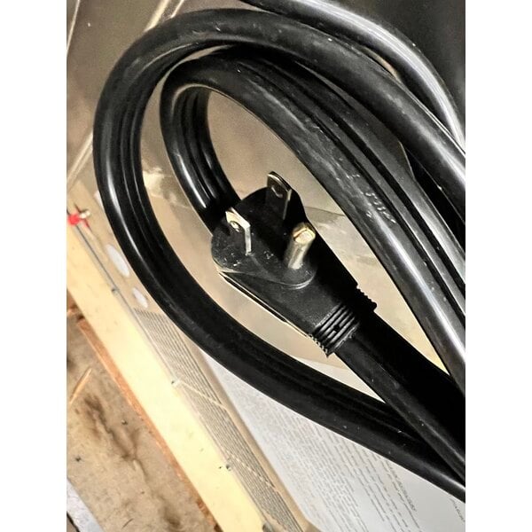 Scratch and Dent Ice-O-Matic ICEU220FA 24 1/2" Air Cooled Undercounter Full Dice Cube Ice Machine with 70 lb. Bin - 115V; 238 lb.