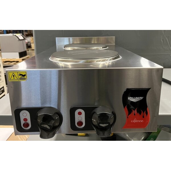 Scratch and Dent Vollrath 40739 Cayenne 2 Burner Counter Top Electric Hot Plate - 208/240V