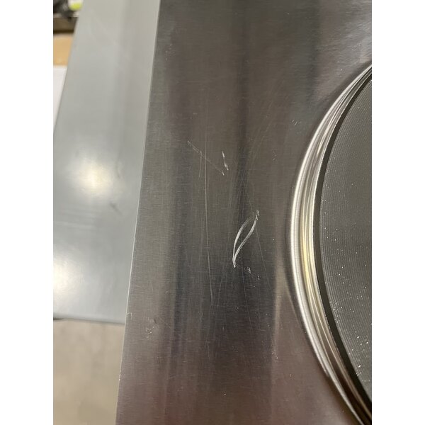 Scratch and Dent Vollrath 40739 Cayenne 2 Burner Counter Top Electric Hot Plate - 208/240V