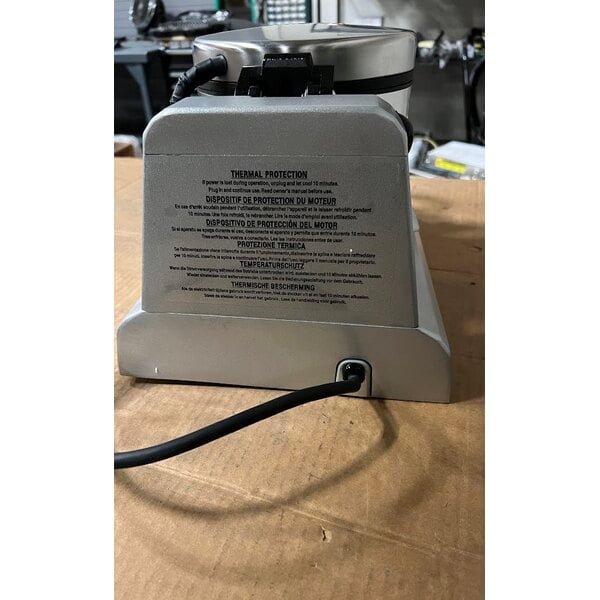 Scratch and Dent Waring WW200 Double Belgian Waffle Iron / Maker - 120V