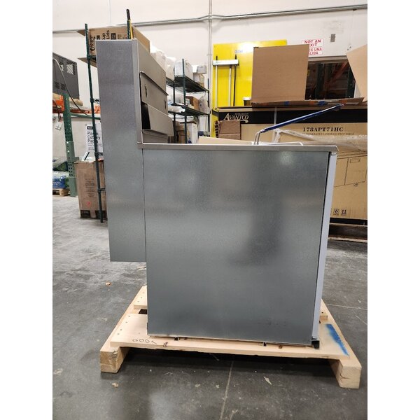 Scratch and Dent Pitco® 35C+S Natural Gas 35-40 lb. Stainless Steel Floor Fryer