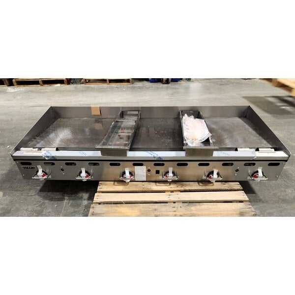 Scratch and Dent Vulcan MSA-72-102 72" Countertop Liquid Propane Griddle with Snap-Action Thermostatic Controls - 162,000 BTU
