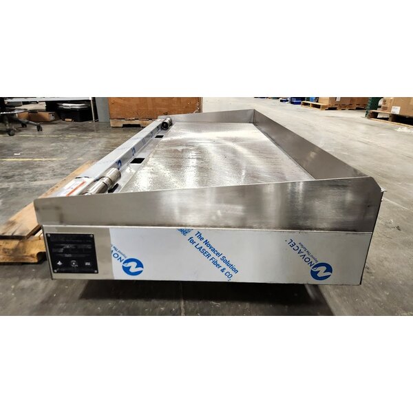 Scratch and Dent Vulcan MSA-72-102 72" Countertop Liquid Propane Griddle with Snap-Action Thermostatic Controls - 162,000 BTU