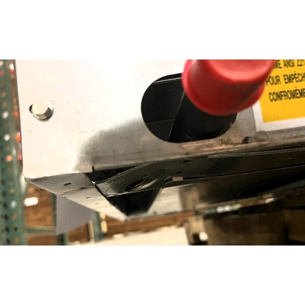 Scratch and Dent Vulcan MSA-72-102 72" Countertop Liquid Propane Griddle with Snap-Action Thermostatic Controls - 162,000 BTU