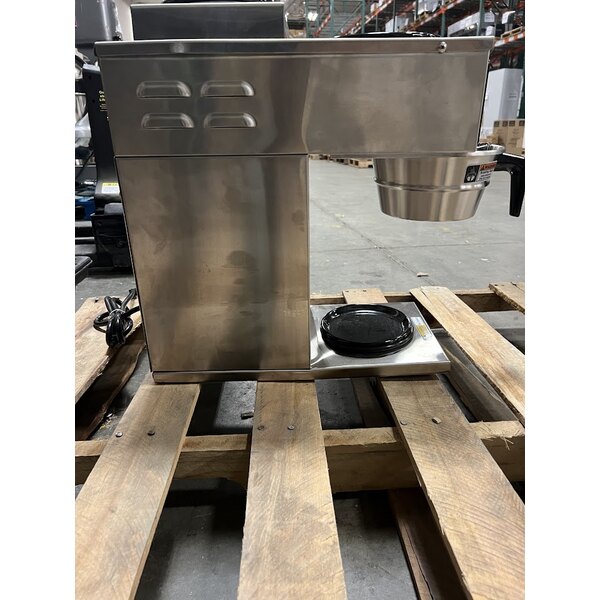 Scratch and Dent Curtis ALP3GT12A000 12 Cup Coffee Brewer with 1 Lower and 2 Upper Warmers - 120V