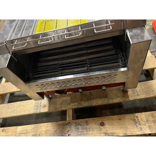 Scratch and Dent Avantco T3600B Commercial 14 1/2" Wide Conveyor Toaster with 3" Opening - 208V, 3600W, 1200 Slices per Hour