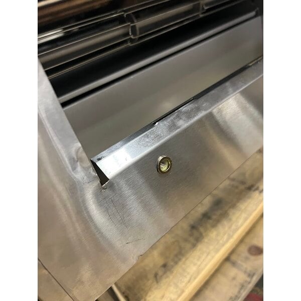 Scratch and Dent Avantco T3600B Commercial 14 1/2" Wide Conveyor Toaster with 3" Opening - 208V, 3600W, 1200 Slices per Hour