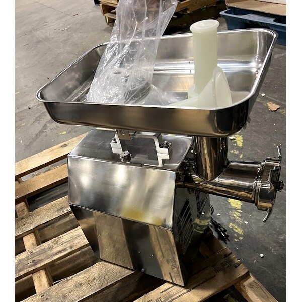 Scratch and Dent Avantco MG22R #22 Meat Grinder with Reverse Function - 110V, 1 1/2 hp