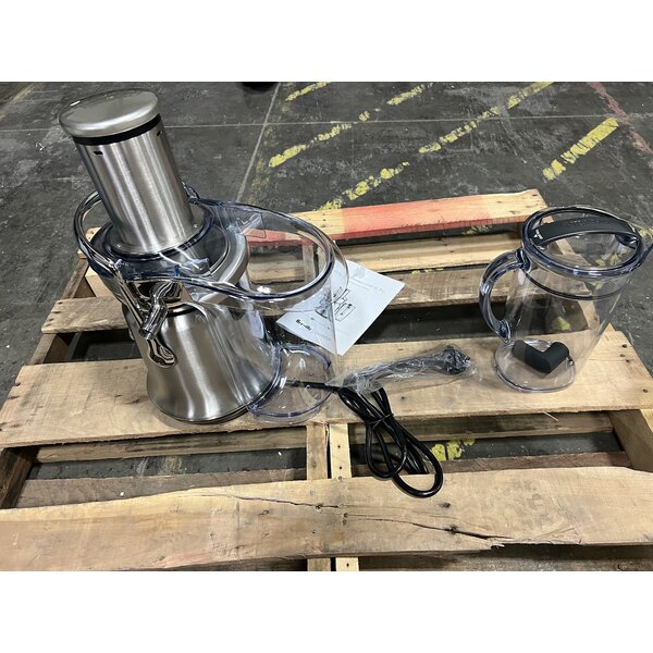 Scratch and Dent Breville Commercial CBJE830 Juice Fountain XL Pro Continuous Feed Centrifugal Juice Extractor with Variable Speed - 120V