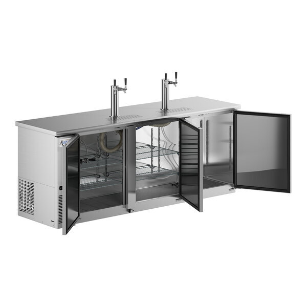 Scratch and Dent Avantco UDD-4-HC-S Stainless Steel Kegerator / Beer Dispenser with (2) 2 Tap Towers - (3) 1/2 Keg Capacity