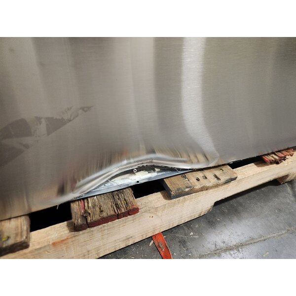 Scratch and Dent Avantco UDD-4-HC-S Stainless Steel Kegerator / Beer Dispenser with (2) 2 Tap Towers - (3) 1/2 Keg Capacity