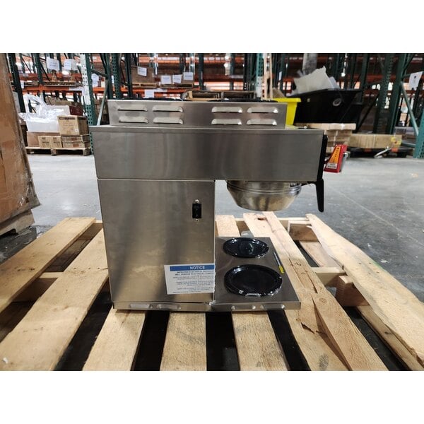 Scratch and Dent Bunn 38700.0014 Axiom 4/2 Twin 12 Cup Automatic Coffee Brewer with 4 Upper and 2 Lower Warmers - 120/208-240V