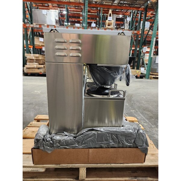 Scratch and Dent Curtis GEMTS10A1000 G3 Gemini Twin 1.5 Gallon Satellite Coffee Brewer - 220V