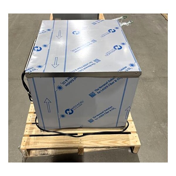 Scratch and Dent Vulcan VW2S Freestanding Two Drawer Warmer - 120V, 950W