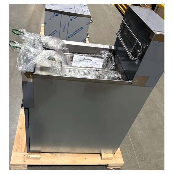 Scratch and Dent Dean by Frymaster SR114E Super Runner Economy 40 lb. Electric Floor Fryer - 208V, 1 Phase