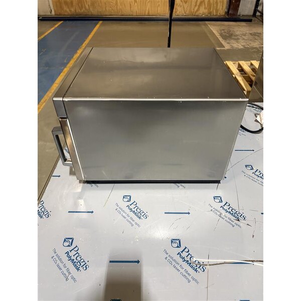 Scratch and Dent Amana HDC1015 Heavy-Duty Stainless Steel Commercial Microwave with Push Button Controls - 120V, 1000W