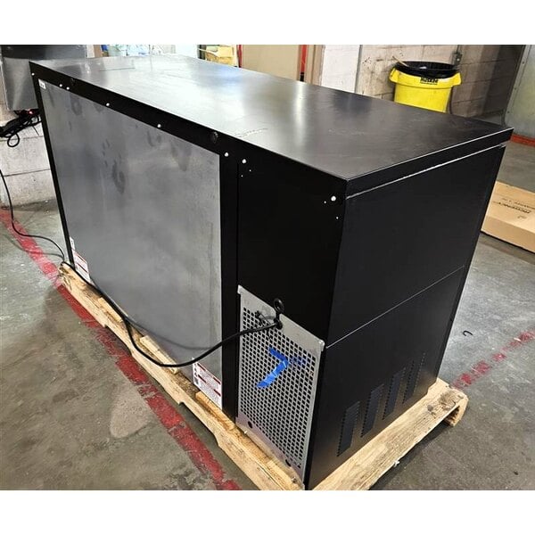 Scratch and Dent True TBB24-60-2G-Z1-BST-B-1 60 1/8" Black Glass Door Back Bar Refrigerator with Black Sub Top and LED Lighting