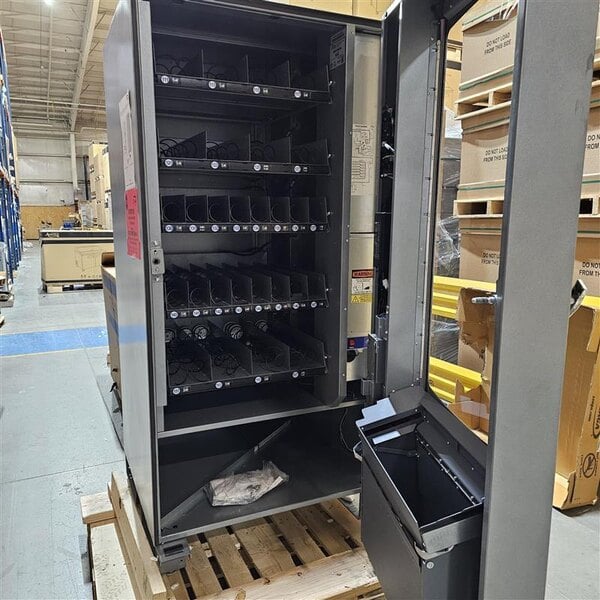 Scratch and Dent Seaga ENV4L 24-Item Laundry Vending Machine / Merchandiser