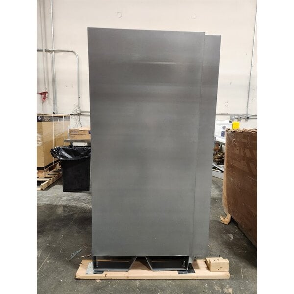 Scratch and Dent Seaga ENV5B 40-Item Refrigerated Vending Machine / Beverage Merchandiser